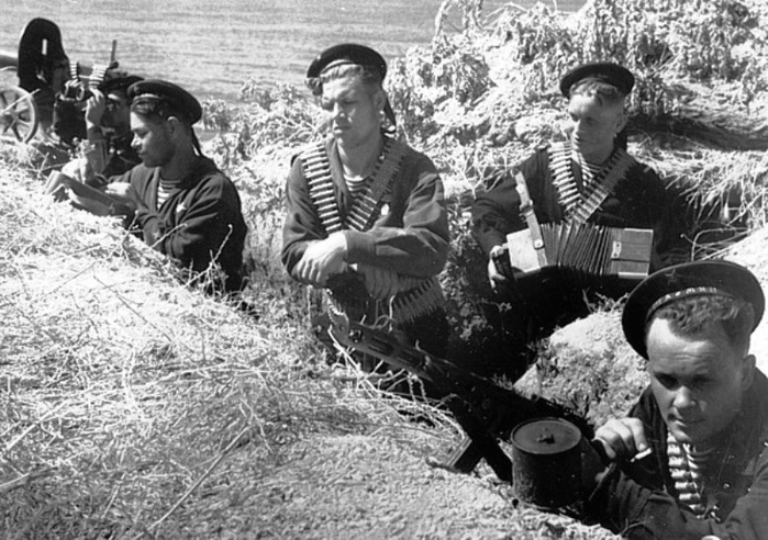 Ушли, но не сдались. Как обороняли Одессу