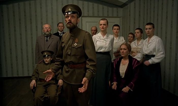 Что ждать от сериала Netflix про Романовых?